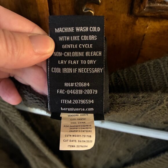 Hot Topic Studio Ghibli My Neighbor Totoro Anime Green Cardigan Sweater Medium. - Picture 6 of 11